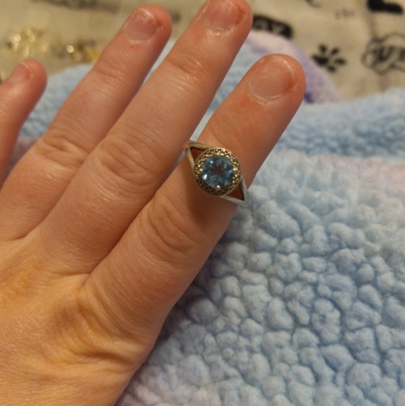 I'm selling a royal blue prom dress - Picture 3 of 3